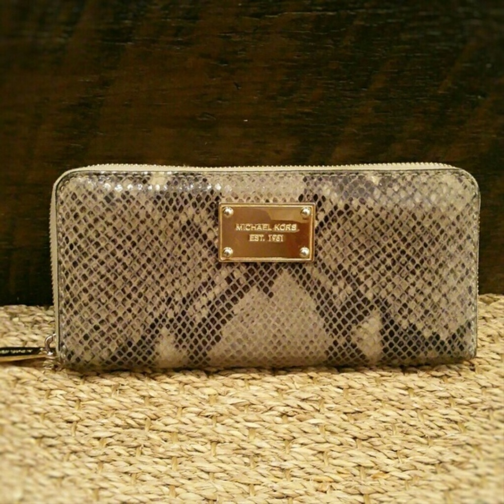 Michael Kors Python Beige Jet Zip Wallet